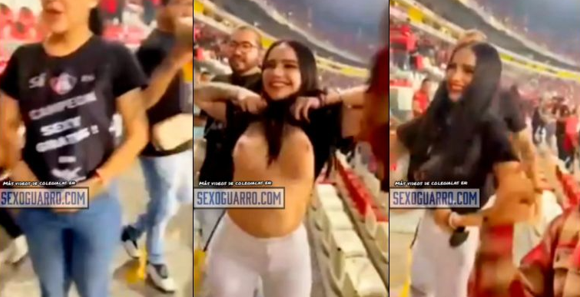 jovencitas enseñan las tetas en medio del estadio a cambio de dinero