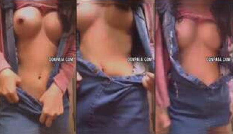 morrita mexicana le enseña las tetas a sus compañeros del colegio