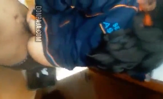 cogiendo dentro del colegio a morrita de prepa