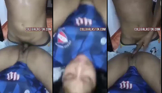 perdiendo la virginidad con novio chacal en casa de sus padres