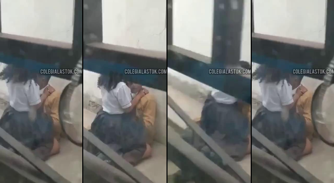 alumnos de prepa los graban cogiendo atras de los salones