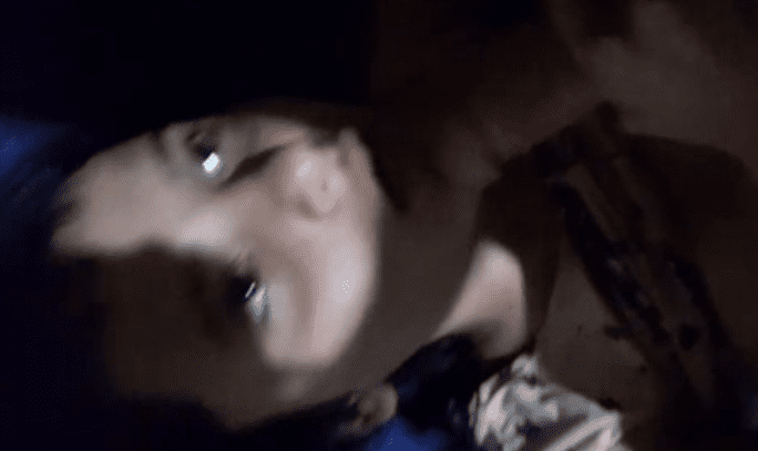Chibola peruana le hace sexo oral a su primo en la oscuridad
